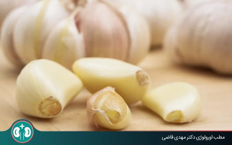 آیا درمان زگیل تناسلی با سیر مؤثر است؟